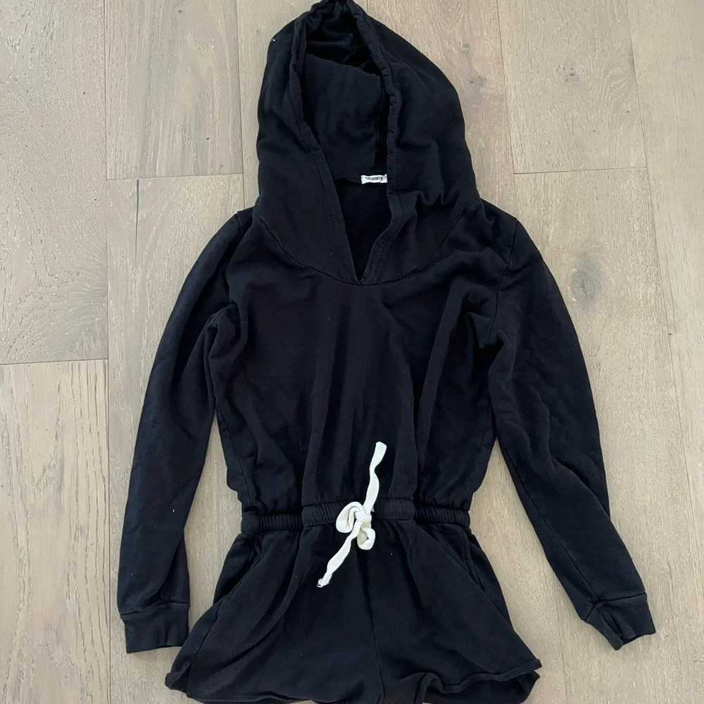 Vitamin A Black Long-Sleeve Hooded Resort Romper Beach Cover-Up